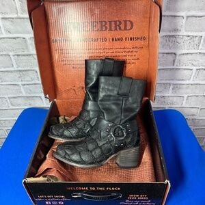 🎁🦅BNIB/NWT |•FREEBIRD BY STEVEN•| DARCY Black Fish Short Boots Size 7